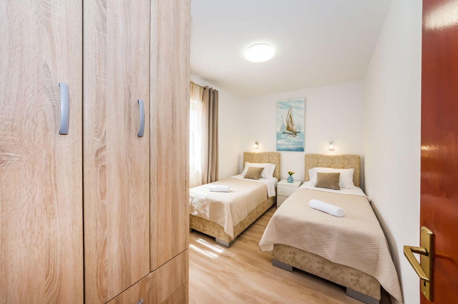 Apartments Dreamy - Free Parking Nin Luaran gambar